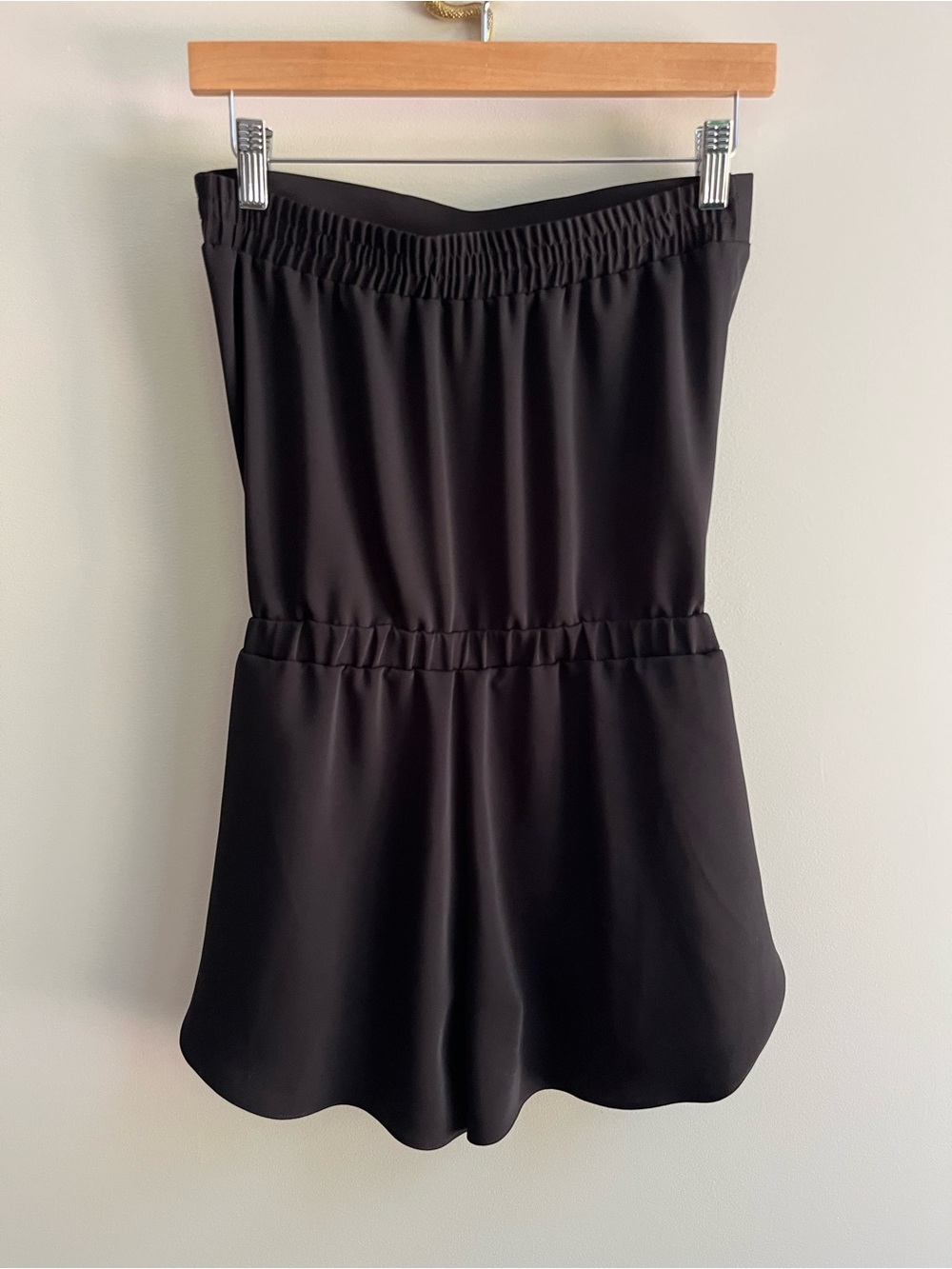 Drew $235 NWT Emerson Strapless Tulip Hem Shorts Romper Black XS - Picture 2 of 5